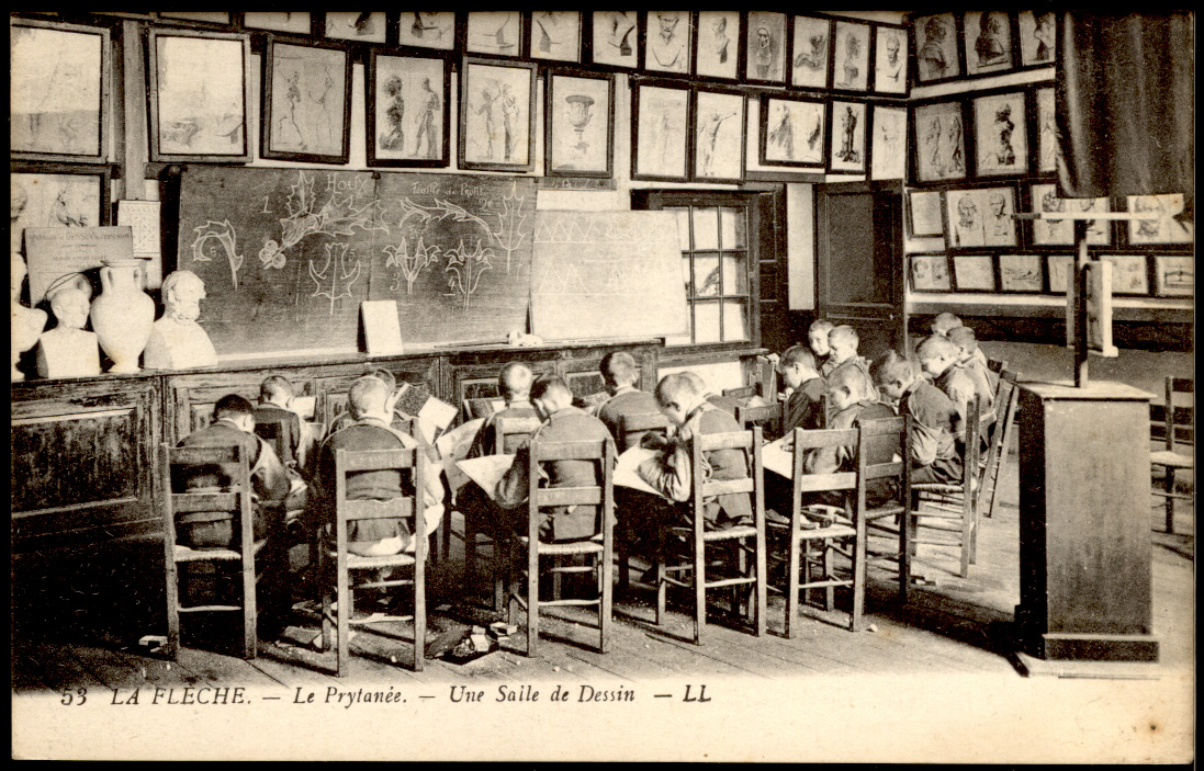 La Flèche - edit LL n°53 Le Prytanée - Une Salle de Dessin
