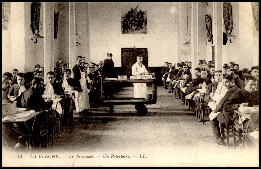 La Flèche - edit LL n°74 Le Prytanée - Un réfectoire