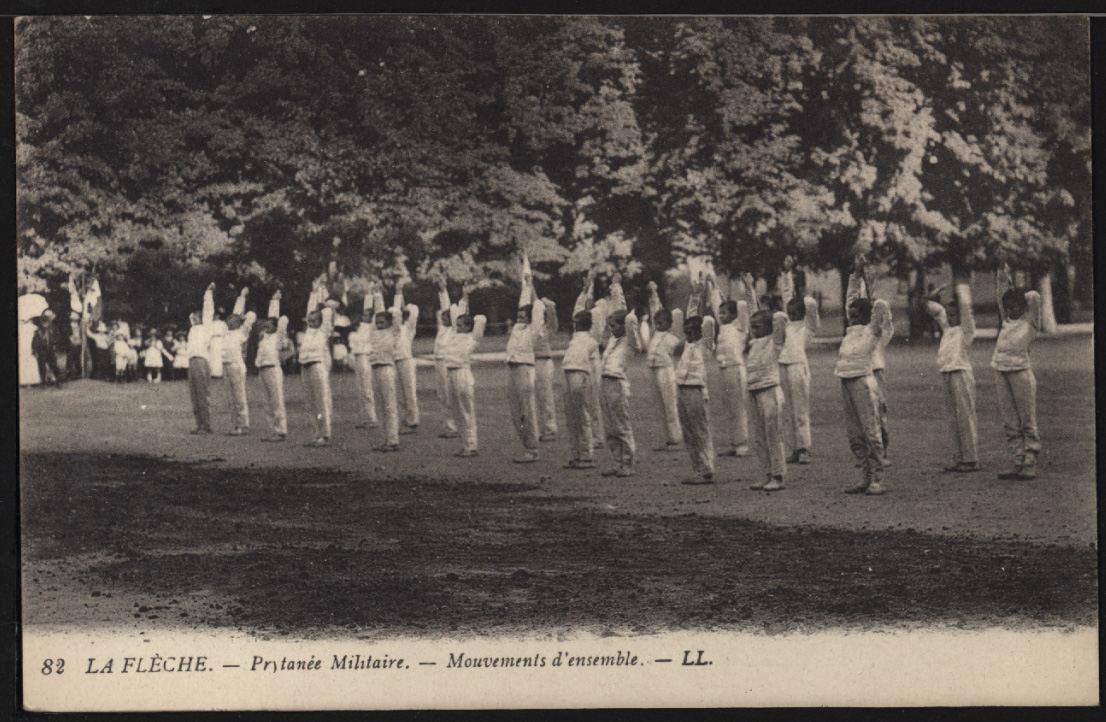 La Flèche - edit LL n°82 Le Prytanée Militaire - Mouvements d'ensemble