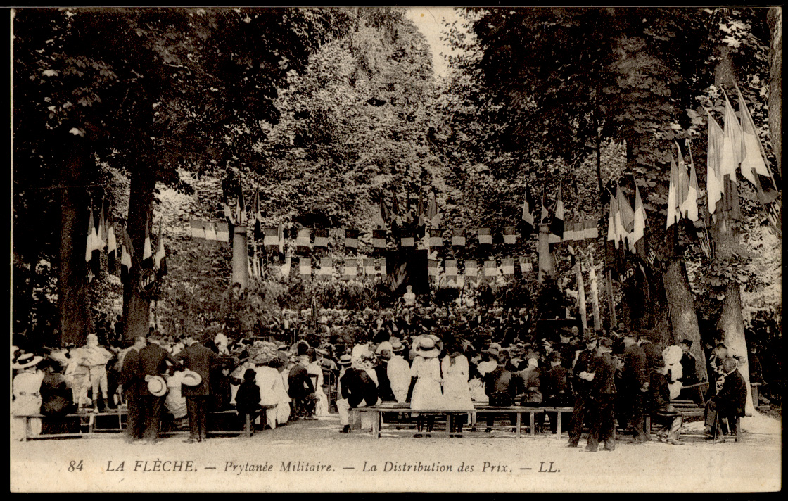 La Flèche - edit LL n°84 Le Prytanée Militaire - La Distribution des Prix