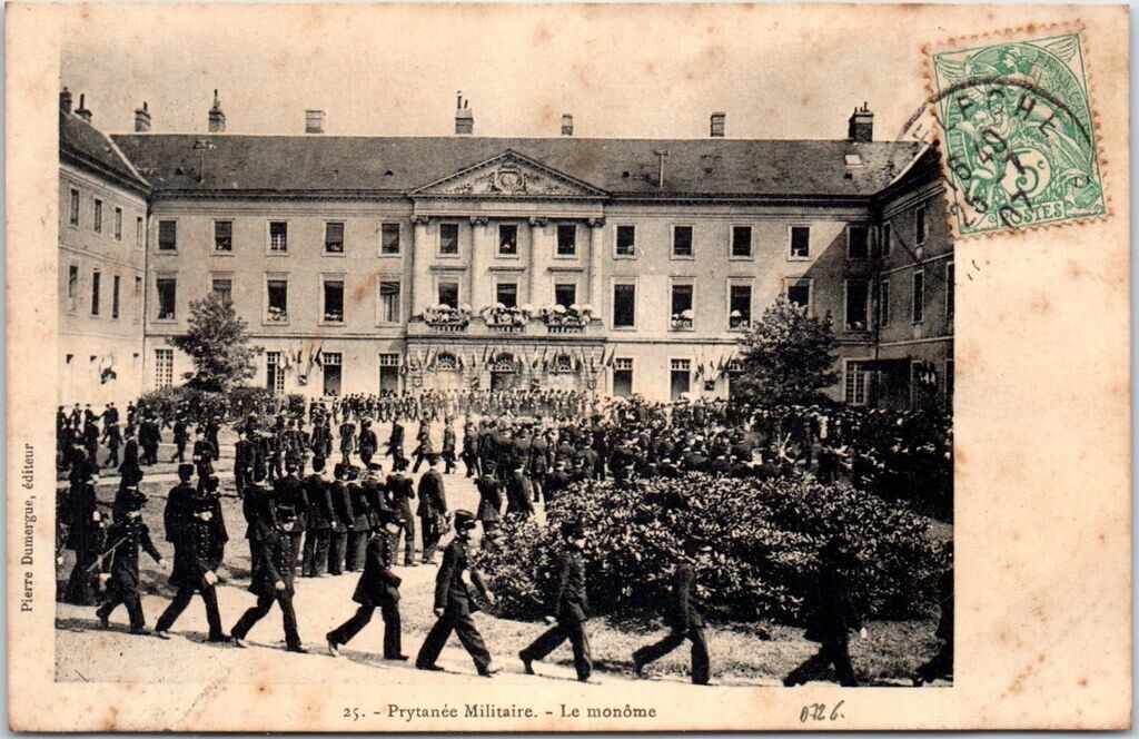 La Flèche - edit Pierre Dumergue n°25 Prytanée Militaire - La monôme