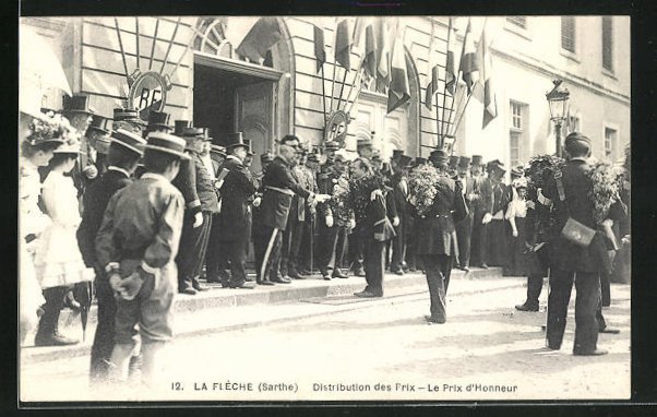 La Flèche - n°12 Distribution des Prix - Le Prix d'Honneur