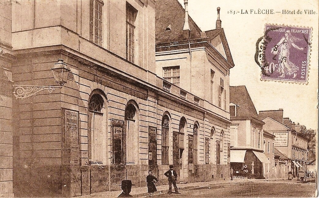 La Flèche - n°183 Hôtel de Ville