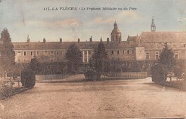 La Flèche - n°117 Prytanée Militaire vu du Parc